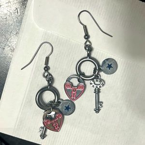 Dallas cowboys dangle earrings